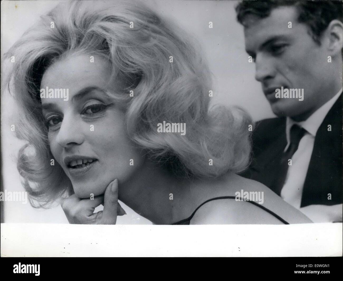Sett. 12, 1962 - Jeanne Moreau e Claude Mann nel ''La Baia degli Angeli" Foto Stock