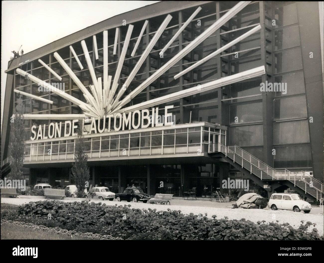 Sett. 19, 1962 - Auto Show tenutosi a Les Halls Expo Center vicino alla porta Versailles Foto Stock