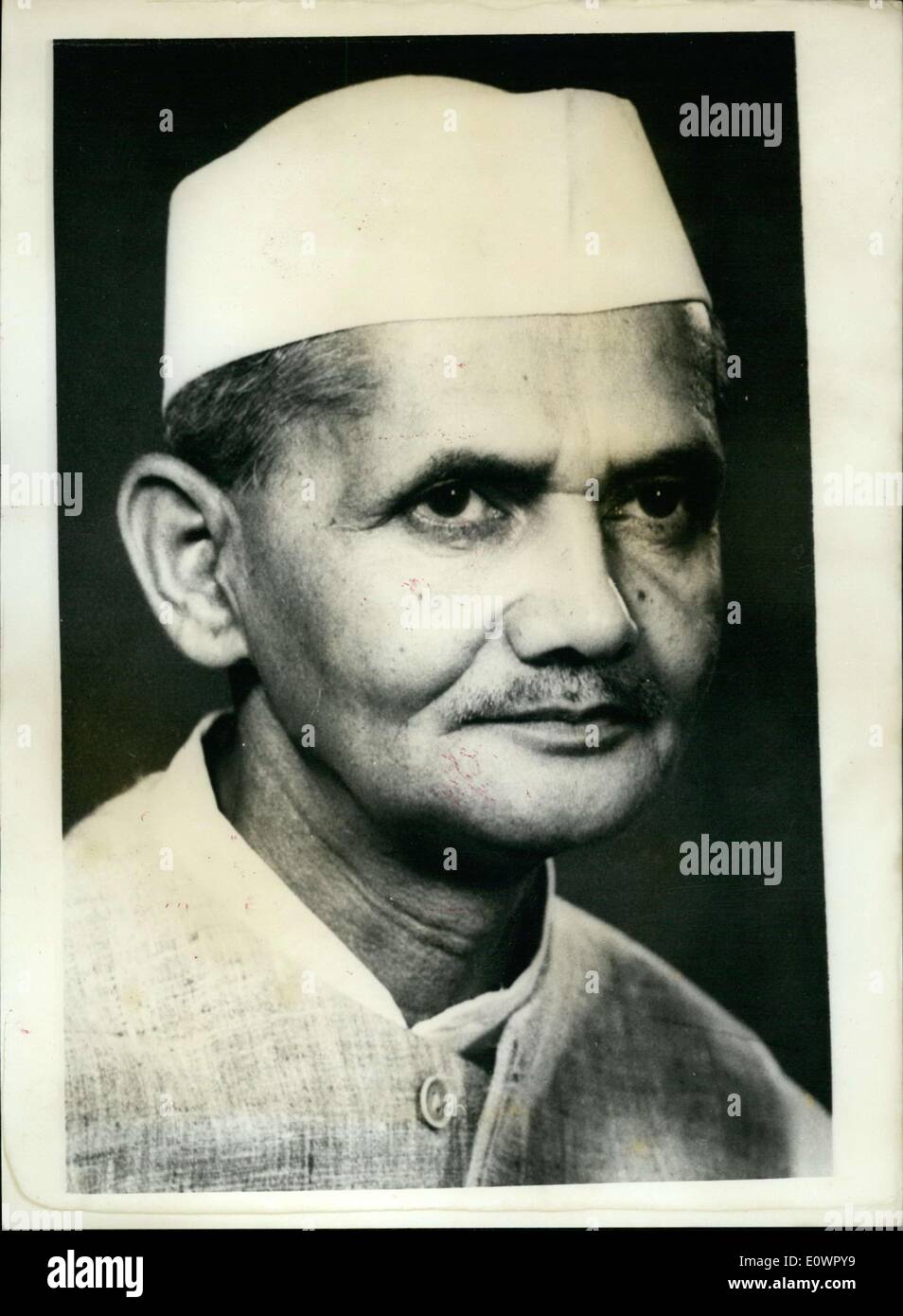 Gen 28, 1964 - Il Sig. Nehru, vice - subentra: durante la malattia del Primo Ministro dell'India il sig. Nehru le sue funzioni sono svolte dal vice primo ministro Lal Bahadur Shastri. La foto mostra il Lal Bahadur Shastri il vice primo ministro dell'India. Foto Stock