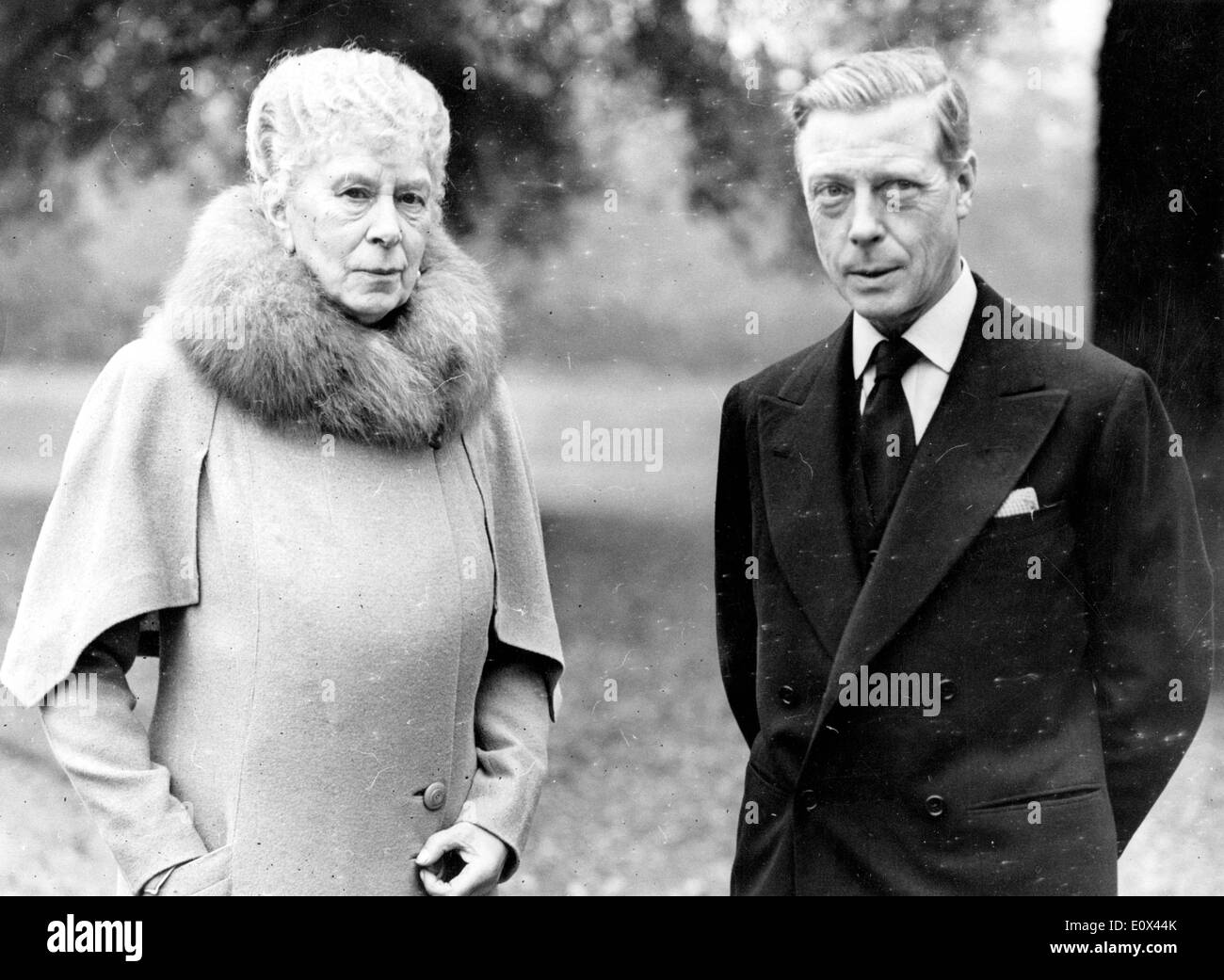 Il Duca di Windsor con sua madre Maria Regina Foto Stock