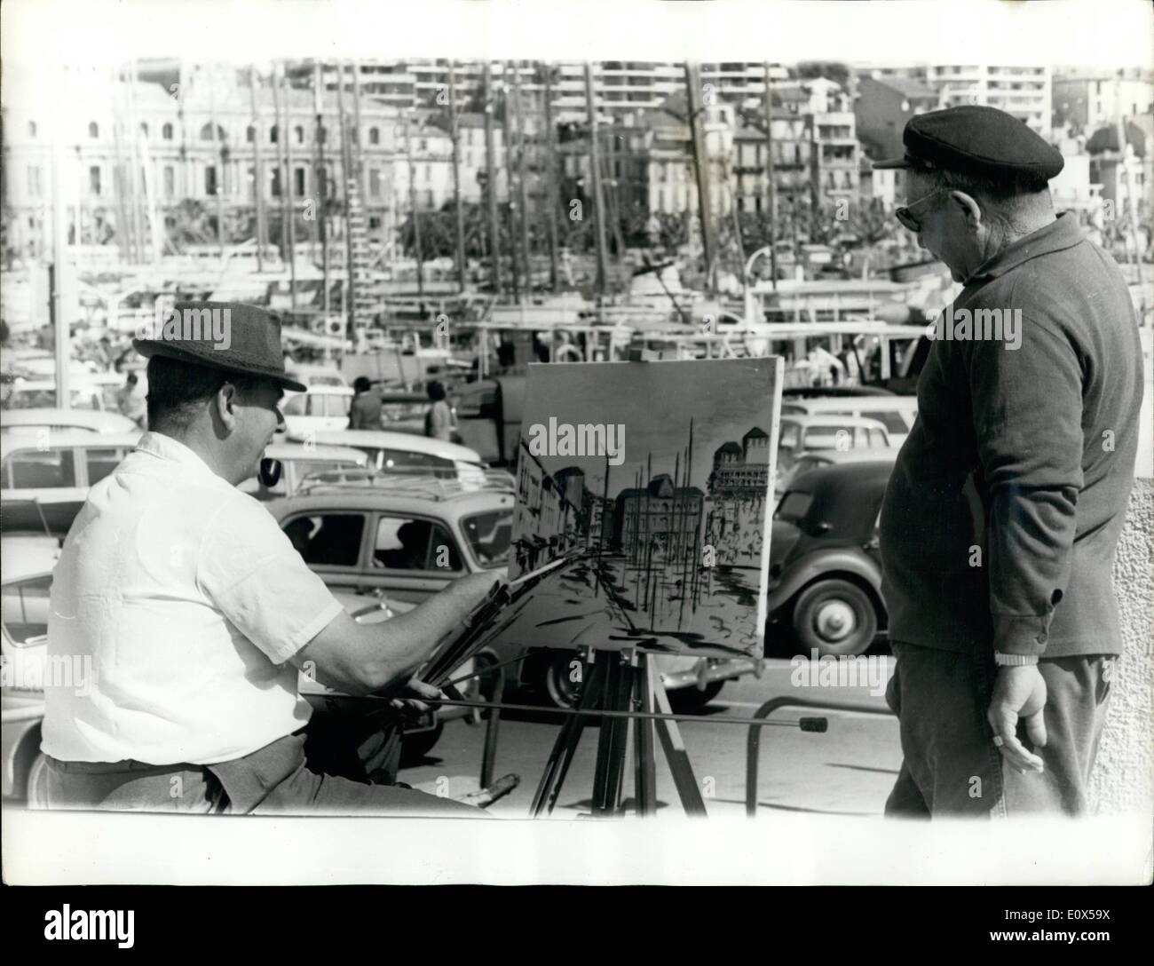 Apr. 14, 1965 - 14-4-65 l'uomo che ha custodito Sir Winston va dipinto sulla Riviera. Per molte ore, detective sergente Edmund Murray, Sir Winston Churchill's guardia del corpo per quattordici anni sat e guardato il grande uomo in tutte le sue numerose inseguimenti, specialmente quando egli andò dipinto sulla Riviera. Ora, ex-detective Sgt. Murray (51) ora pensionato da Scotland Yard branca speciale ha restituito per una vacanza di Pasqua in Riviera per la verniciatura. Egli ha molto di stile di Churchill nel suo lavoro. Il sig. Murray ha detto che egli non riusciva a portare su in servizio dopo la morte di Sir Winston Foto Stock