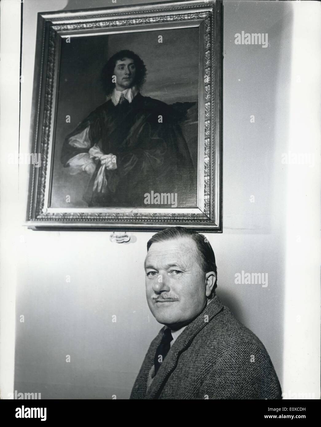 Febbraio 21, 1966 - Van Dycks trovati da un Earl: cinque dipinti, pensato per anni di essere costosi Van Dyck copie, si sono rivelati essere originali. Le opere dell'artista olandese sono state scoperte da Shropshire. Per molti anni i dipinti tutti i ritratti della nobiltà inglese appeso nel XVII secolo la casa. Scuro con età sono state attribuite al leader di artisti noti. Circa cinque anni fa Signore Bradford ha scoperto il primo dei "perso" originali. Da allora gli altri quattro sono venuti alla luce degli ultimi recentemente Foto Stock