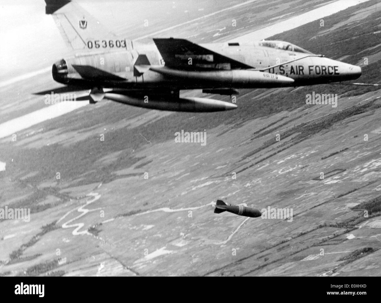 Piano di guerra bombardamenti in Vietnam Foto Stock