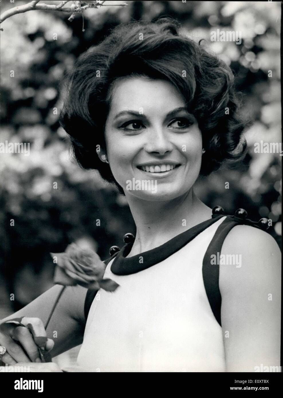 Sett. 09, 1967 - British Film Festival in Sorrento. La foto mostra l'attrice italiana Rosanna Schiaffino, ospite del Festival. Foto Stock