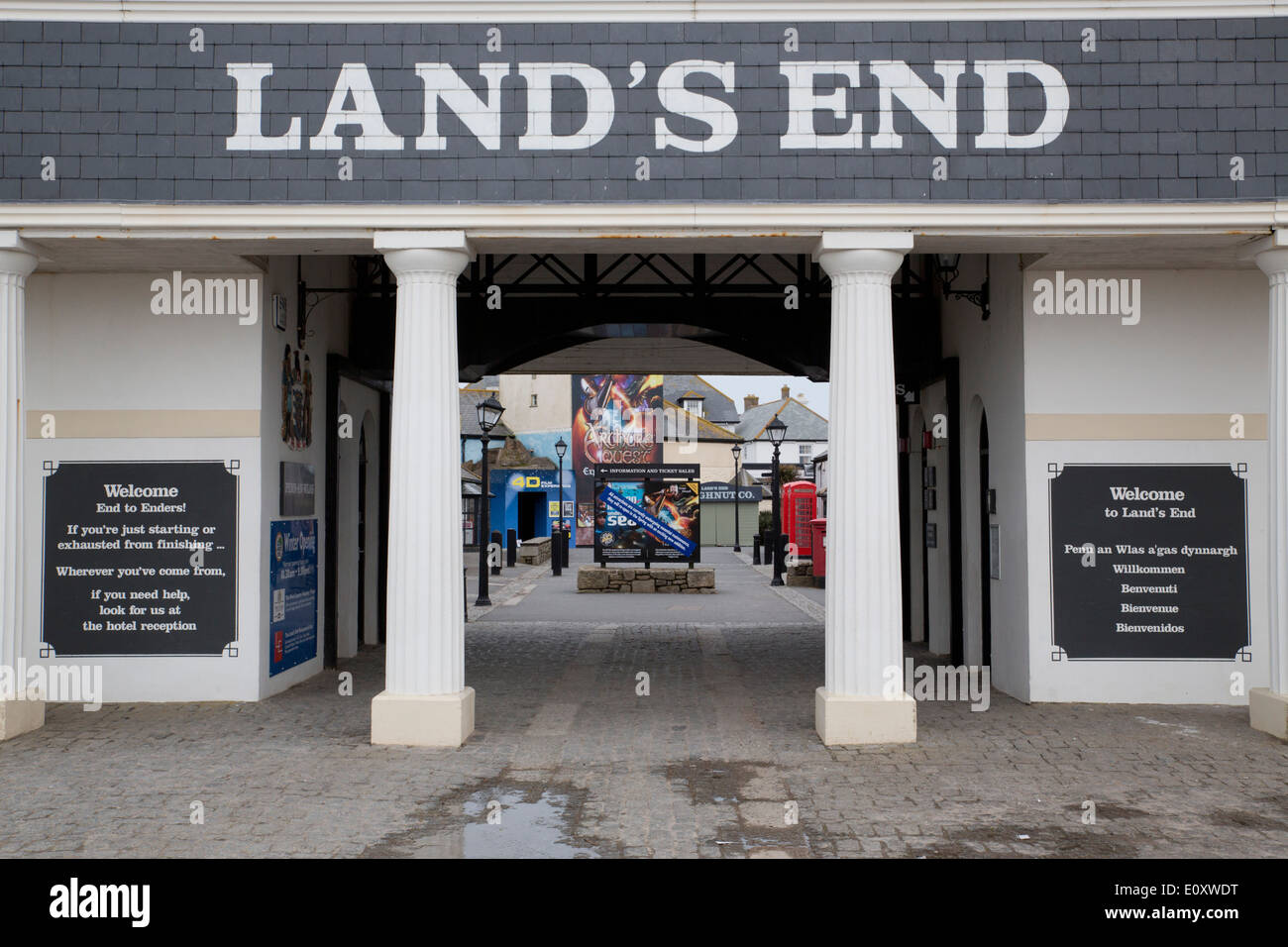 Land's End; Visitor Complex; Cornovaglia; Regno Unito Foto Stock
