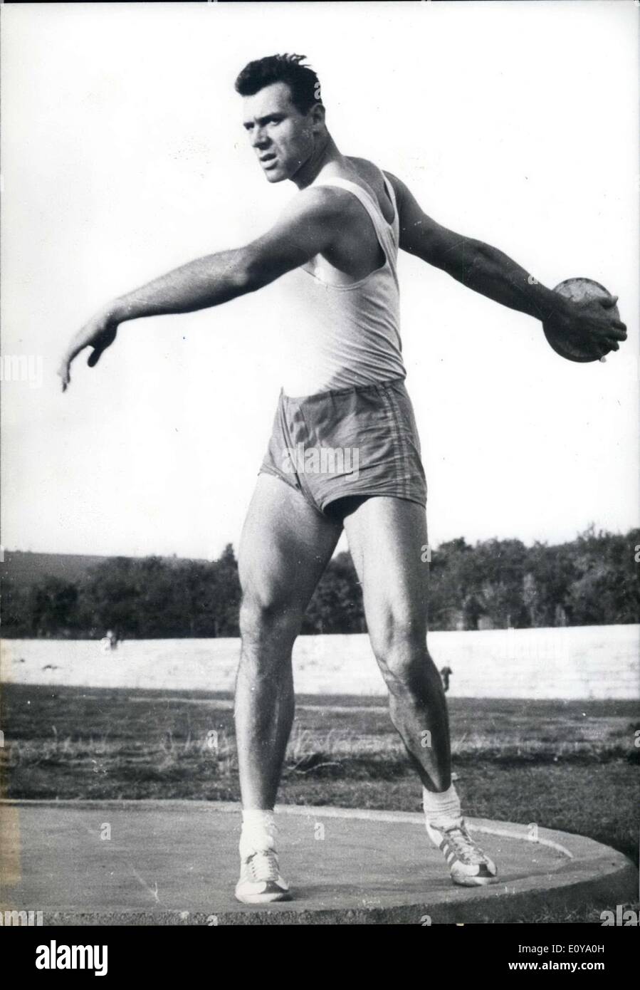 Giugno 10, 1969 - Discus thrower, Ludvik Danek set di record europeo Foto Stock