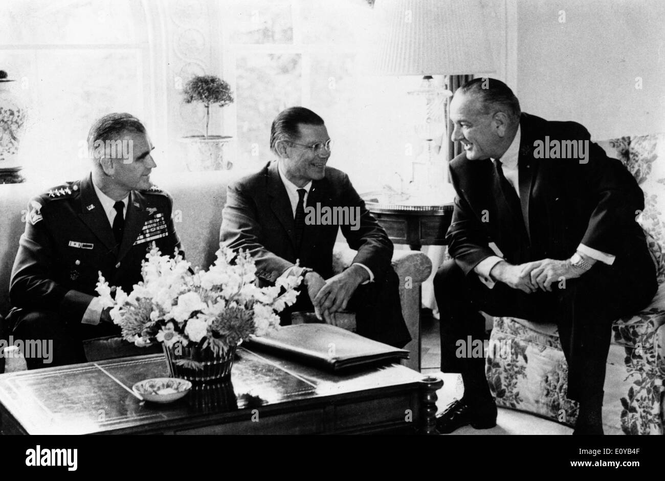 Jul 13, 1969; Londra, Inghilterra, Regno Unito; il presidente Lyndon B. Johnson (1908-1973), il trentaseiesimo Presidente degli Stati Uniti Foto Stock