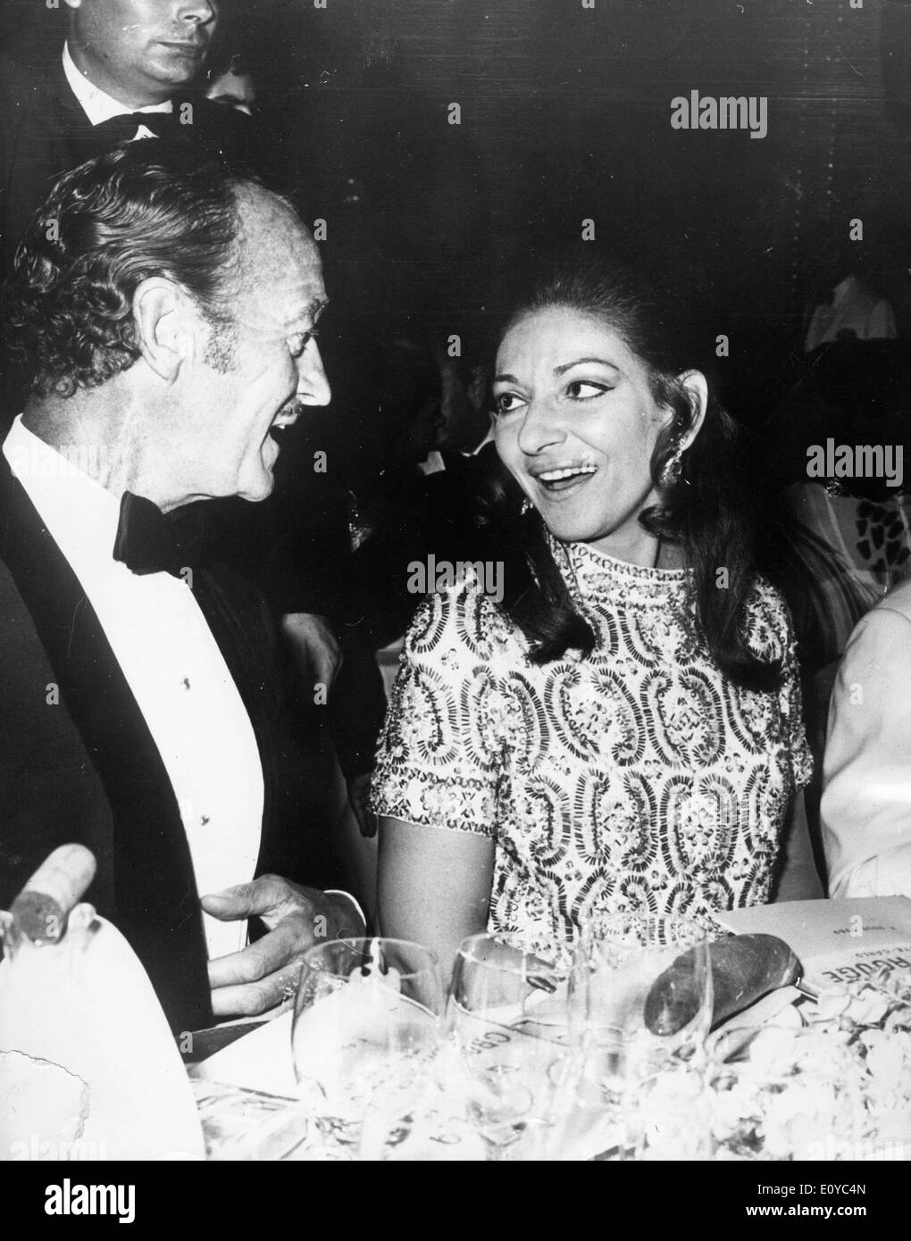 L'attore David Niven con la cantante lirica Maria Callas Foto Stock
