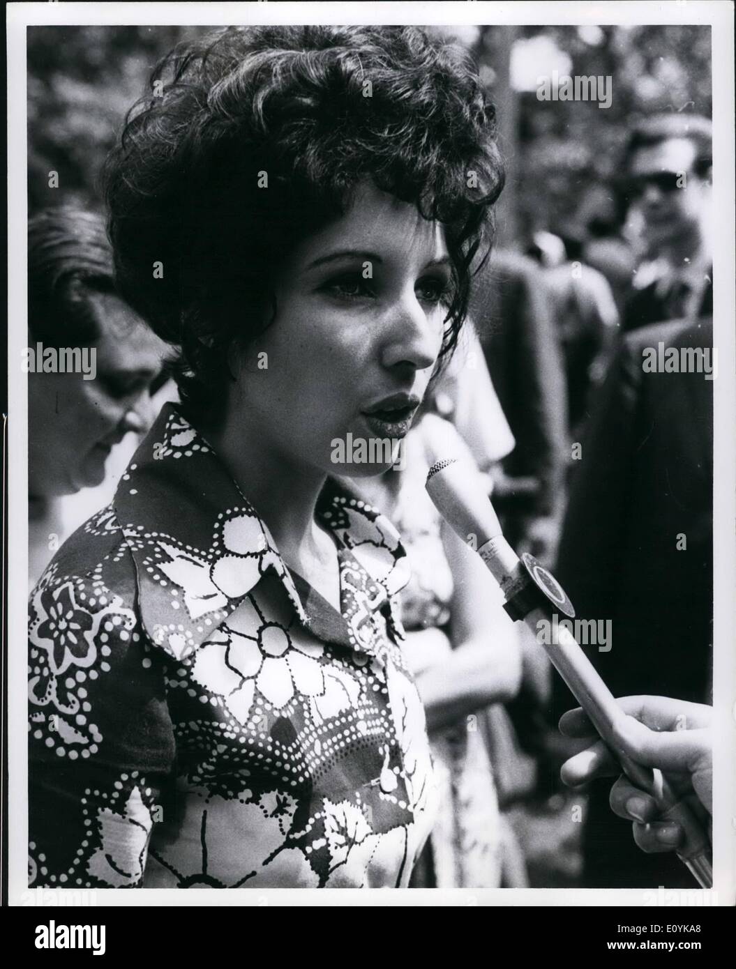 Agosto 08, 1970 - Liberazione delle Donne dimostrazione - New York Vice presidente della organizzazione nazionale delle donne ora attraente Foto Stock