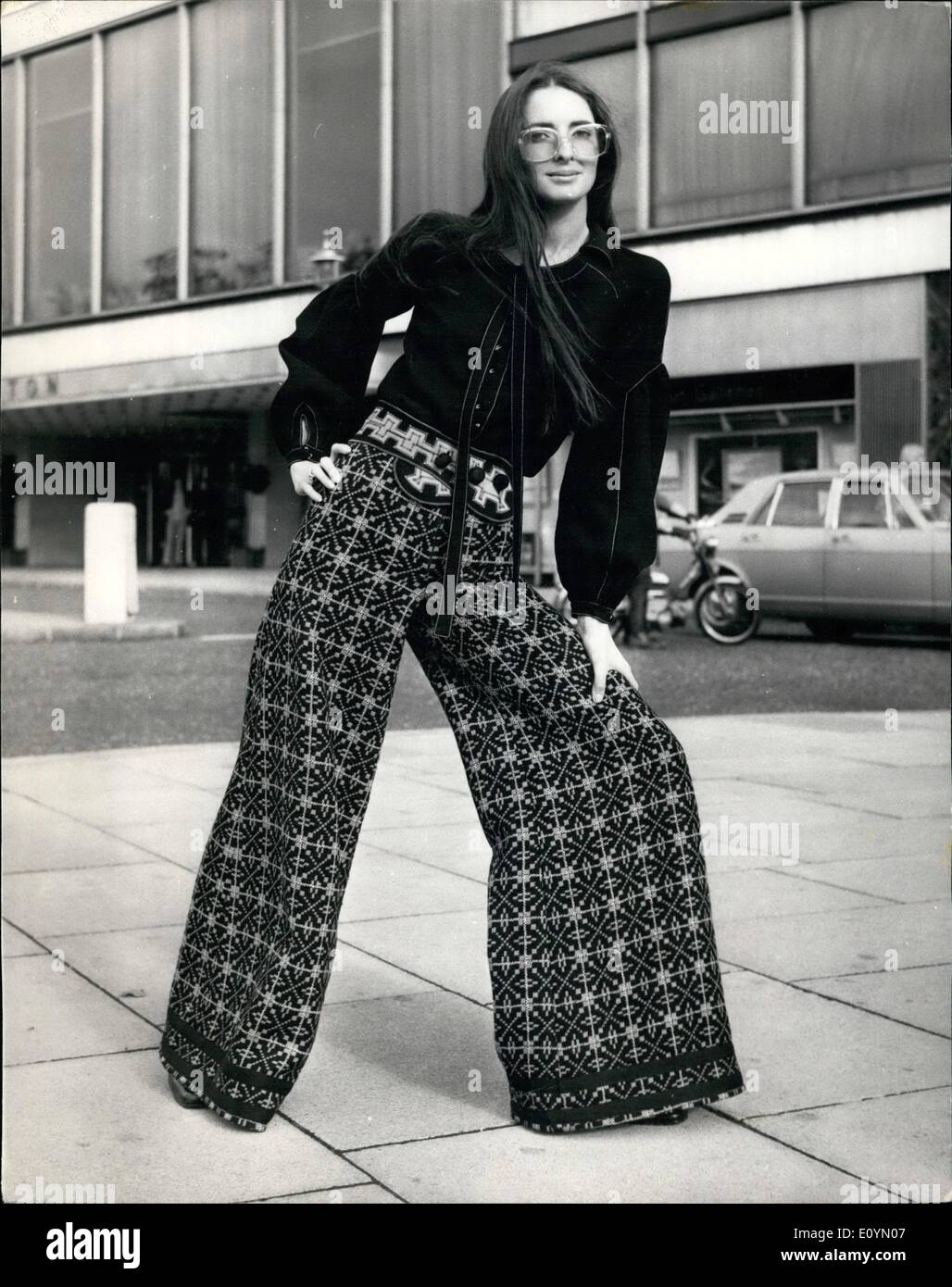 1970 dressing sales