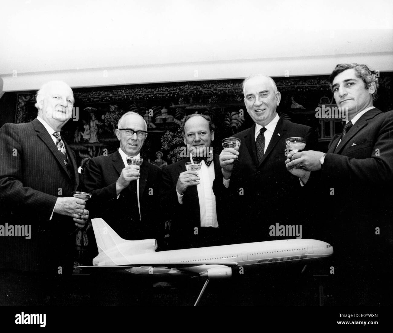 Aug 17, 1971 - Londra, Inghilterra, Regno Unito - File (foto) GEORGE COLE, un signore britannico, è stato presidente di Unilever, 1960-1970; Presidente del Foto Stock