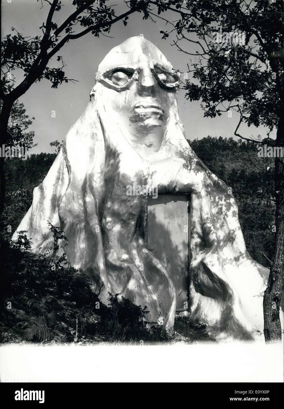 Agosto 31, 1971 - Niki de Saint Phalle scultura di proprietà del principe di Hesse Foto Stock