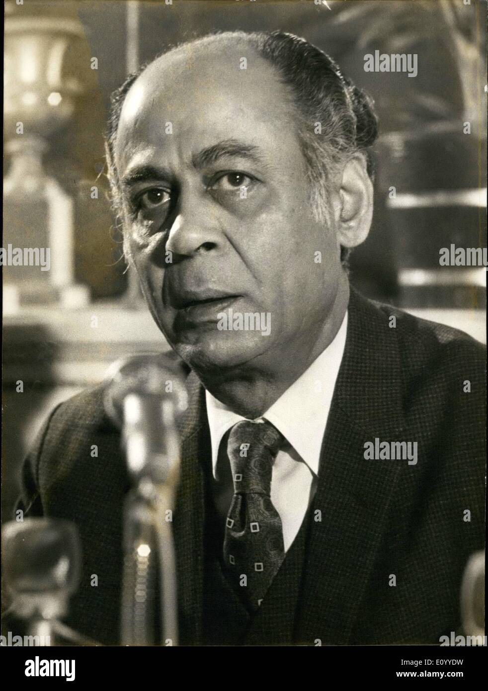 Nov. 11, 1971 - Le Vice Ministro degli Affari Des Etrangeres Du Pakistan Donne UNE Conference De Presse:Le Vice-Ministre des Affaires Entrageres Du Pakistan a donne, a La Chancellerie Du Pakistan a Parigi, UNE Conference De Presse Pour Exposer La situation Actuelle Dans figlio paga. N.P.M. Onu Portrait de M. Mohamed Khan, Vice Ministre des affari Pakistanais Etrangeres, lors de Sa Conference De Presse. Foto Stock