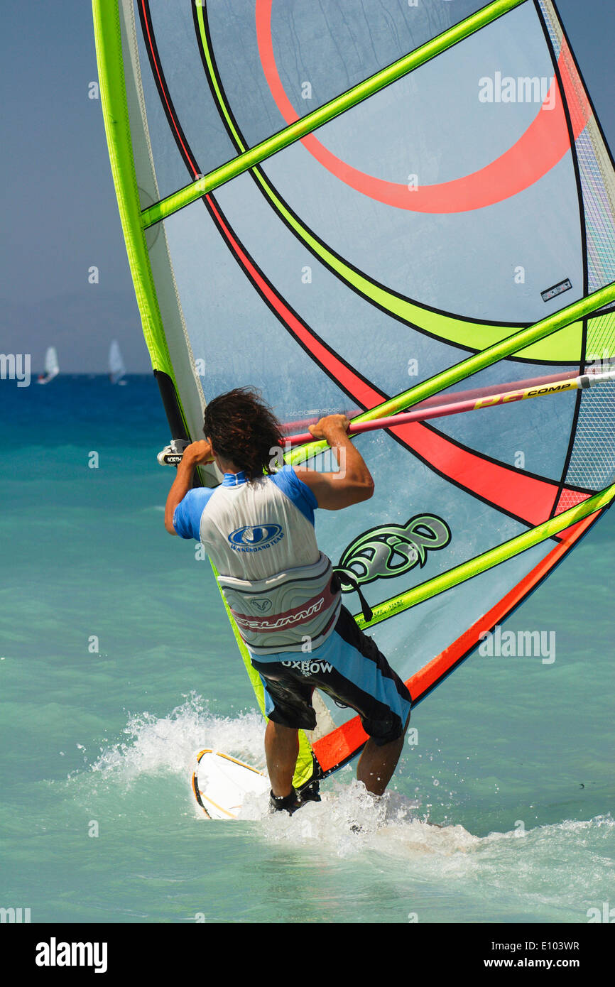 Windsurf, l' Isola di Rodi, Ialyssos Rhodes, East Coast, Grecia Foto Stock