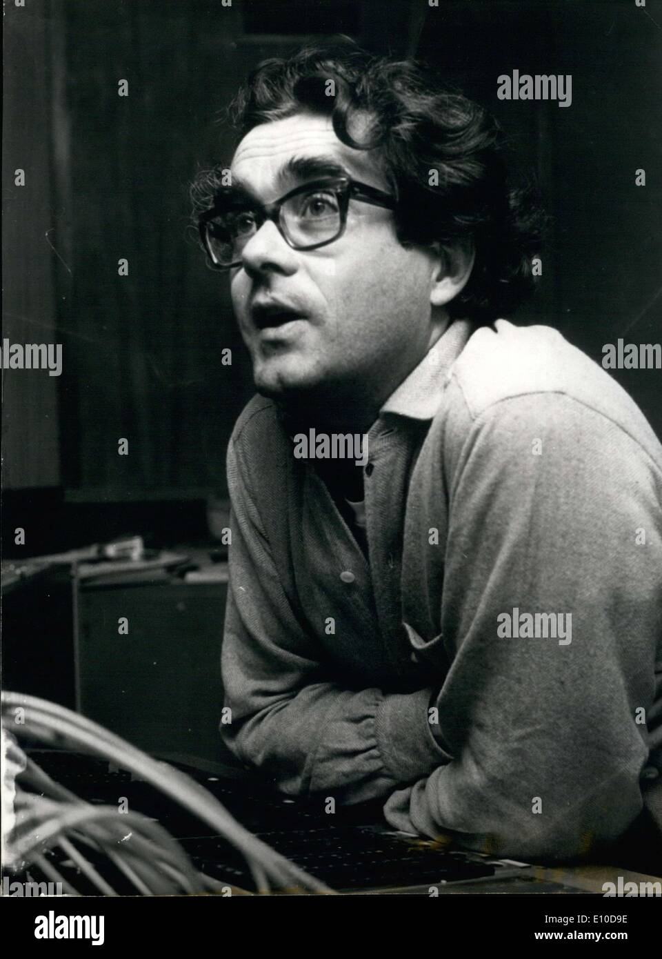 Apr. 12, 1972 - i musicisti francesi sono in lizza per la Hollywood dell'oscar. Dopo Maurice Jarre per ''Dottore Jivago'' e Francis Lai per ''Storia d'amore", è Michel Legrand che ha appena vinto un premio Oscar per la musica ha fatto in Robert Mulligan's film, ''Summer 1942' Foto Stock