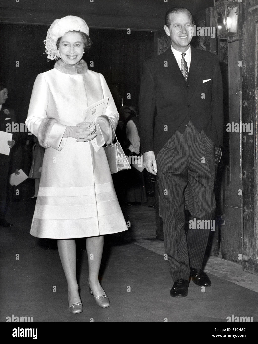 Elisabetta II e del Principe Filippo lasciare l'Abbazia di Westminster Foto Stock