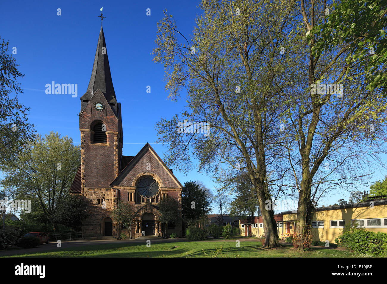 Evangelische Christuskirche in Oberhausen-Sterkrade, Ruhrgebiet, Renania settentrionale-Vestfalia Foto Stock