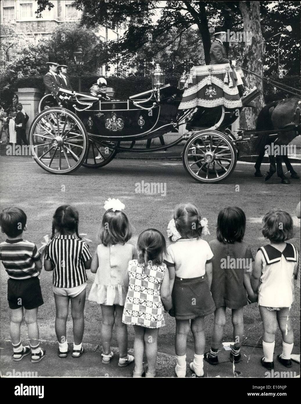 Lug. 07, 1973 - Nuovo Ambasciatore russo presenta entials.: Nikolai Lunkov, nuovo ambasciatore sovietico a Londra, oggi è andato a Foto Stock