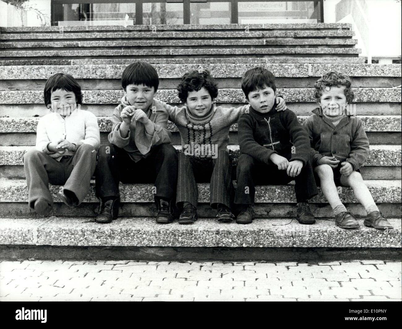 Nov. 13, 1973 - Cile rifugiati in Svizzera. La foto mostra: bambini, lontano dai loro paesi, ora i rifugiati in Svizzera. Foto Stock