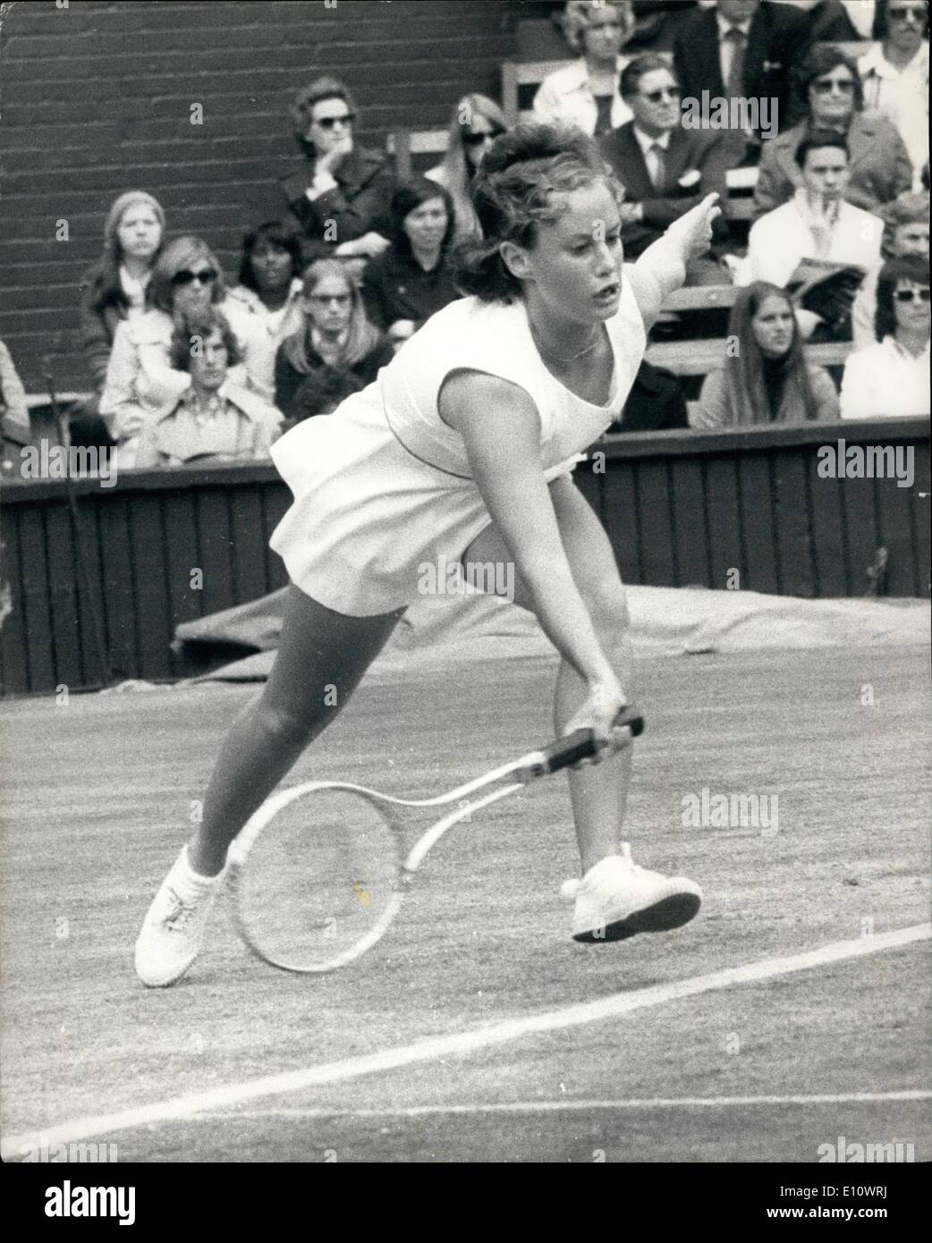 Lug. 07, 1974 - Wimbledon Tennis Championships Miss Wade GB batte Miss Boshoff SA . Mostra fotografica di Miss Boshoff del Sud Africa Foto Stock