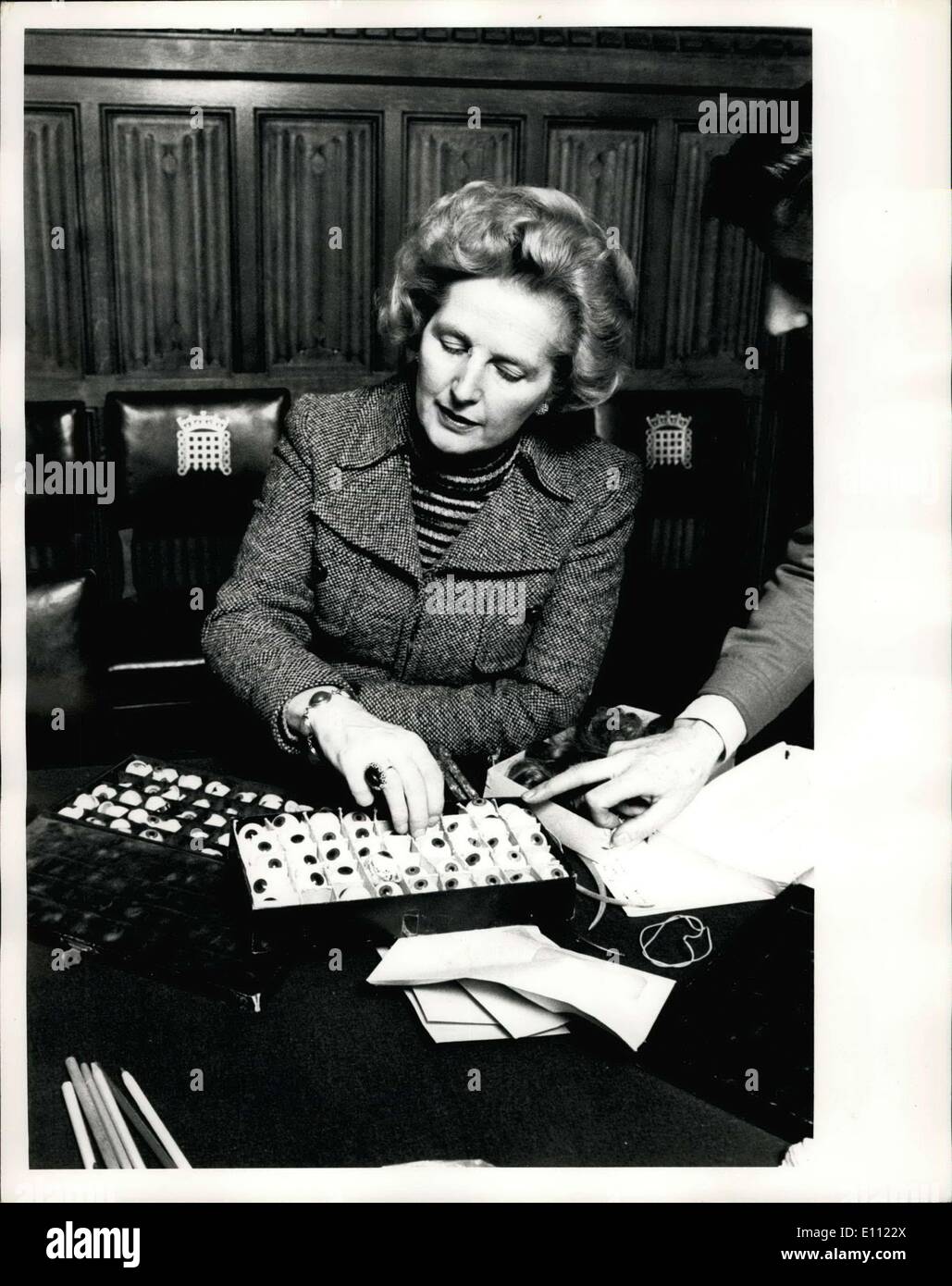Margaret Thatcher 1975 Immagini e Fotos Stock - Alamy