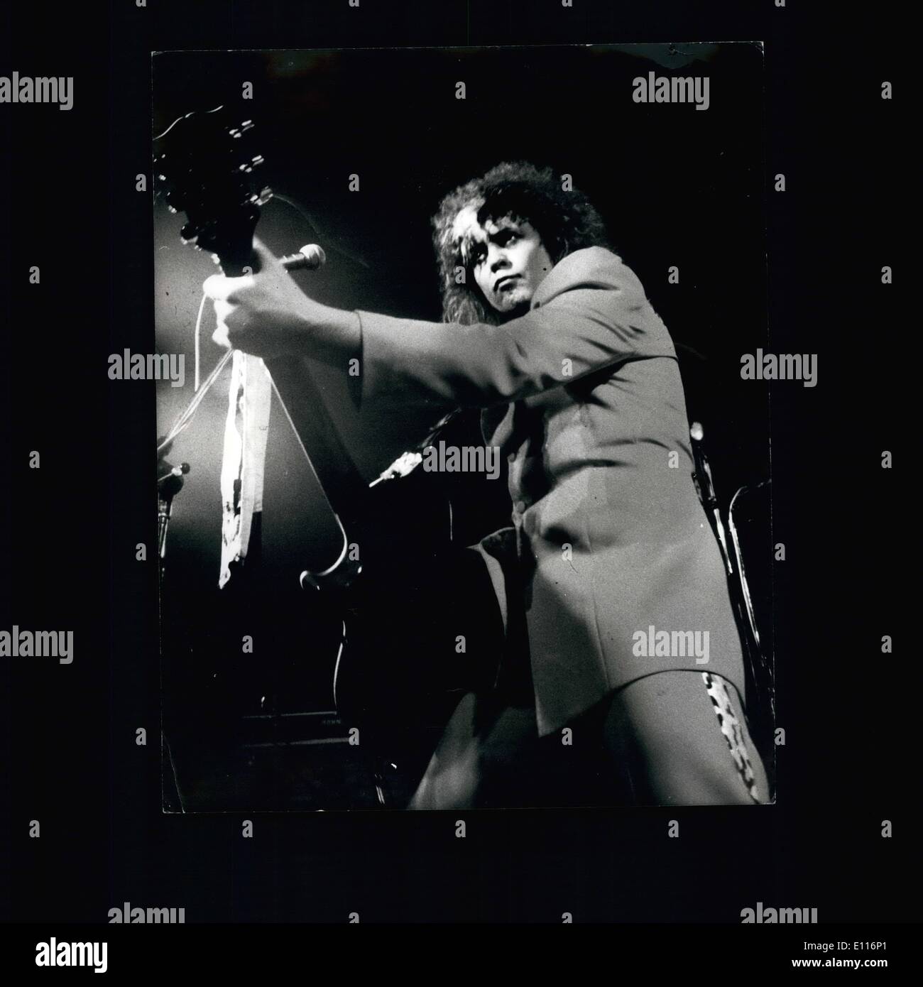 Mar 03, 1976 - Marc Bolan e T.REX è tornato con un bang: Marc Bolan e la neonata T. Rex hanno appena completato il loro primo Foto Stock