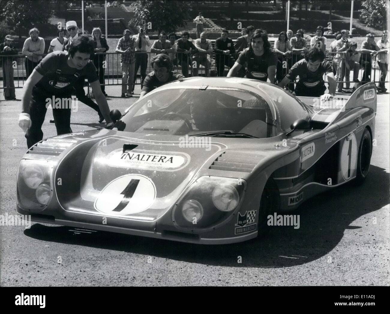 Giugno 09, 1976 - azionato da Jean-Pierre Beltoise, Henri Pescarolo Foto Stock