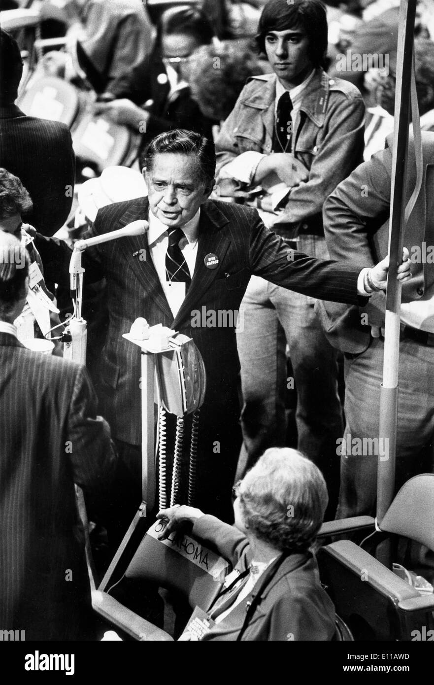 Jul 06, 1976; New York, NY, STATI UNITI D'AMERICA; Presidente della Camera dei rappresentanti del Congresso 92, il sig. Carl Albert, a livello nazionale Foto Stock