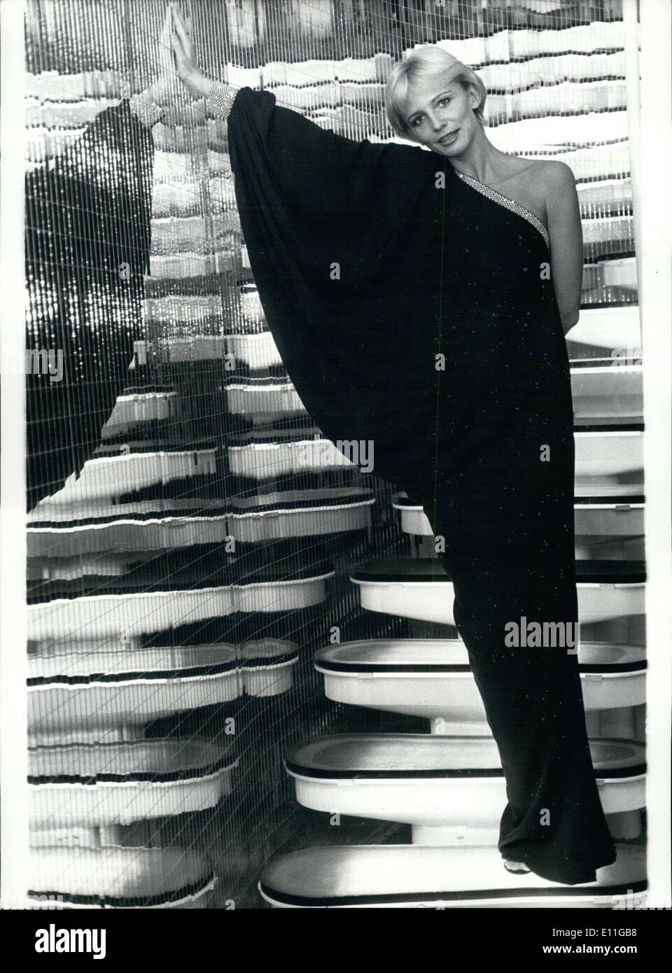 Gen 19, 1978 - Moda giovane progetta di Pierre Cardin a Parigi Foto Stock