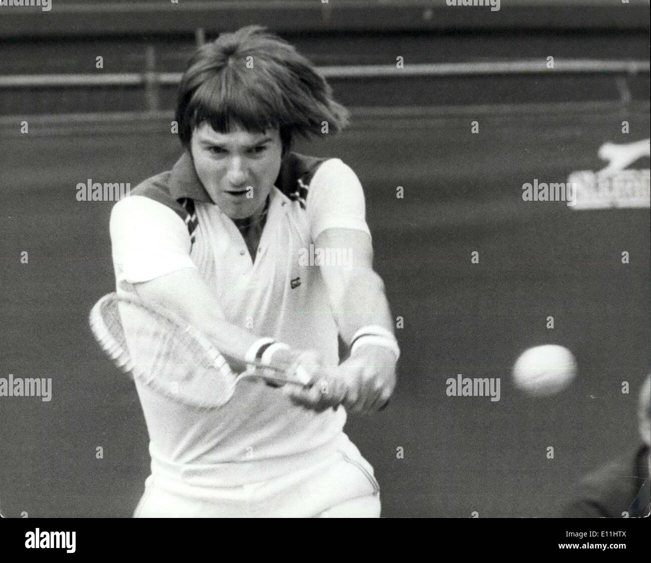 Giugno 29, 1978 - Wimbledon Tennis 78 Jimmy Connors batte Kim Warwick: Phot mostra Jimmy Connors d'America il n. 2 Le sementi visto ieri in azione nell'uomo singoli contro Kim Warwick dell Australia che ha battuto 6-3 7-5 2-6 6-4. Foto Stock