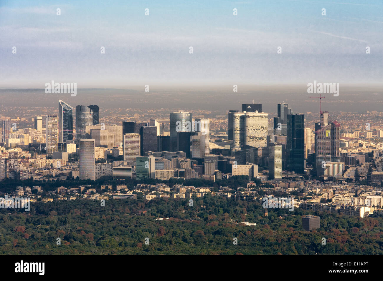 Aussicht auf La Defense vom Eiffelturm, Frankreich - Vista dalla Torre Eiffel, Francia, Parigi Foto Stock