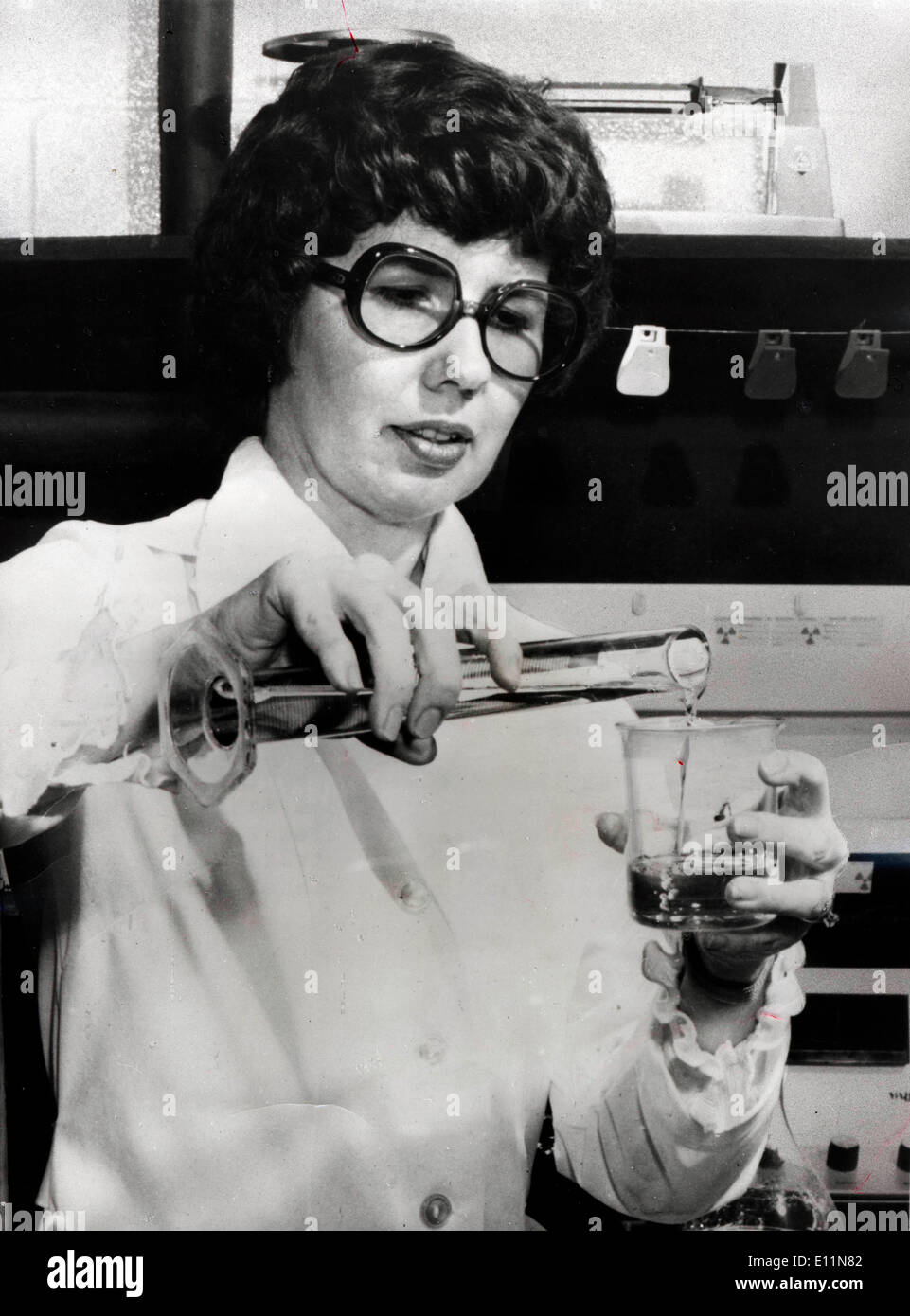 Donna farmacia inventore nazionale dell'anno '78 Foto Stock