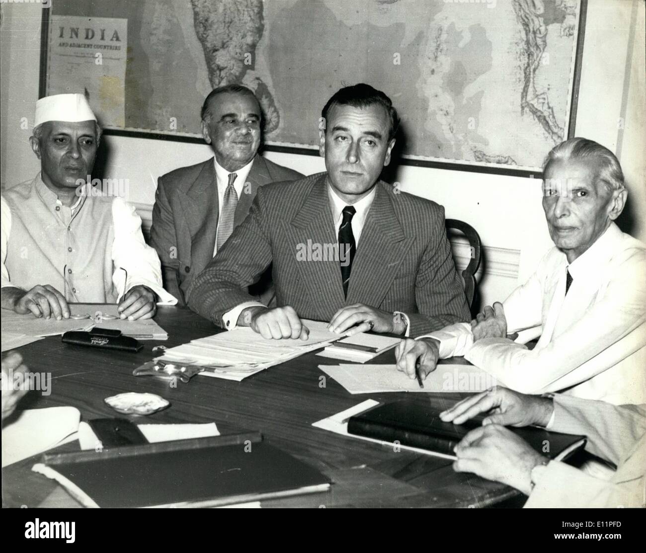 Agosto 08, 1979 - Lord Mountbatten ucciso in barca blast: Lord Mountbatten di Birmania, 79, ammiraglio della flotta e l'ultimo viceré Foto Stock