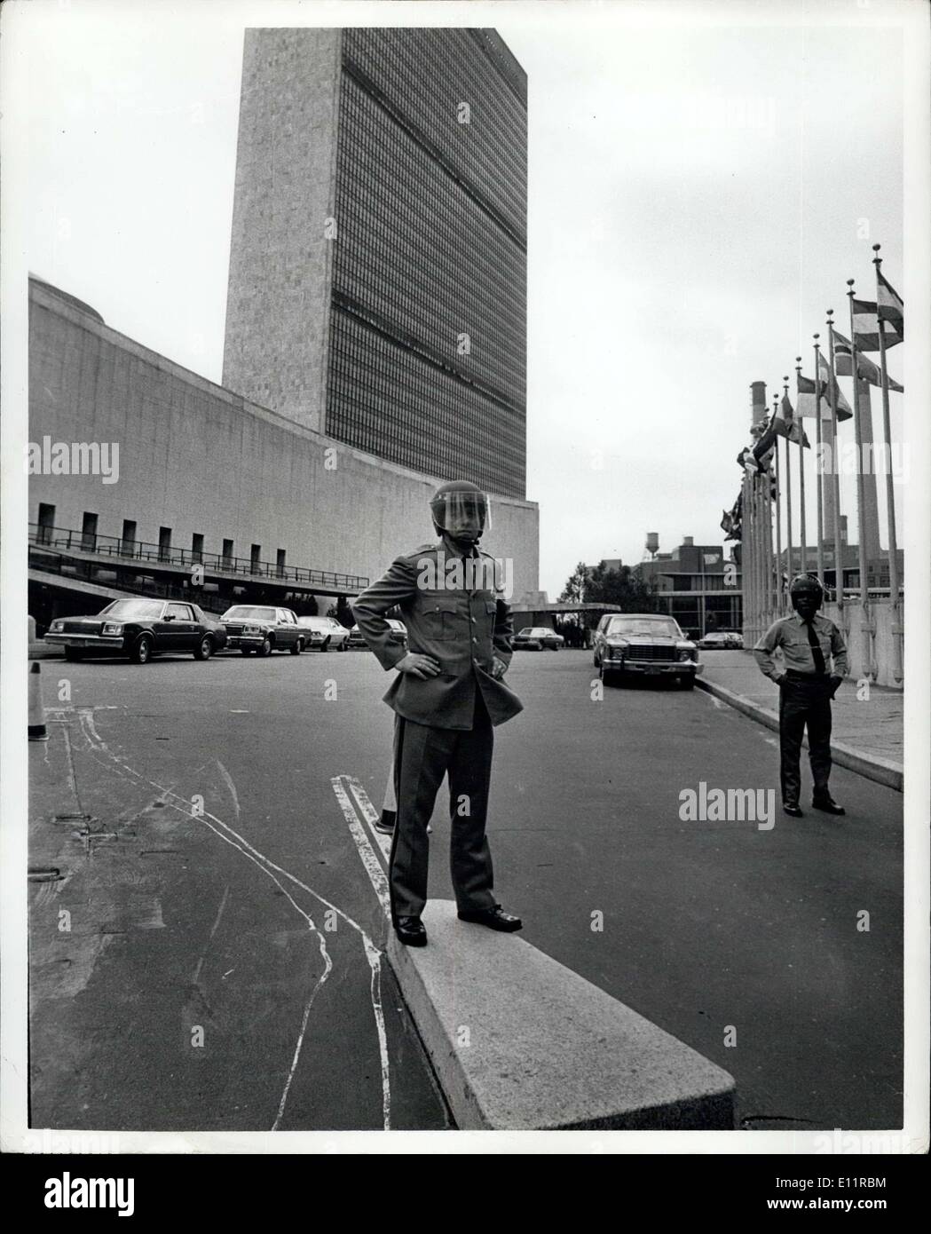 Ottobre 09, 1979 - evacuazione della United Nation edifici: Per la prima volta l'evacuazione è stata condannata a causa di un piano di sospetto è stato Foto Stock