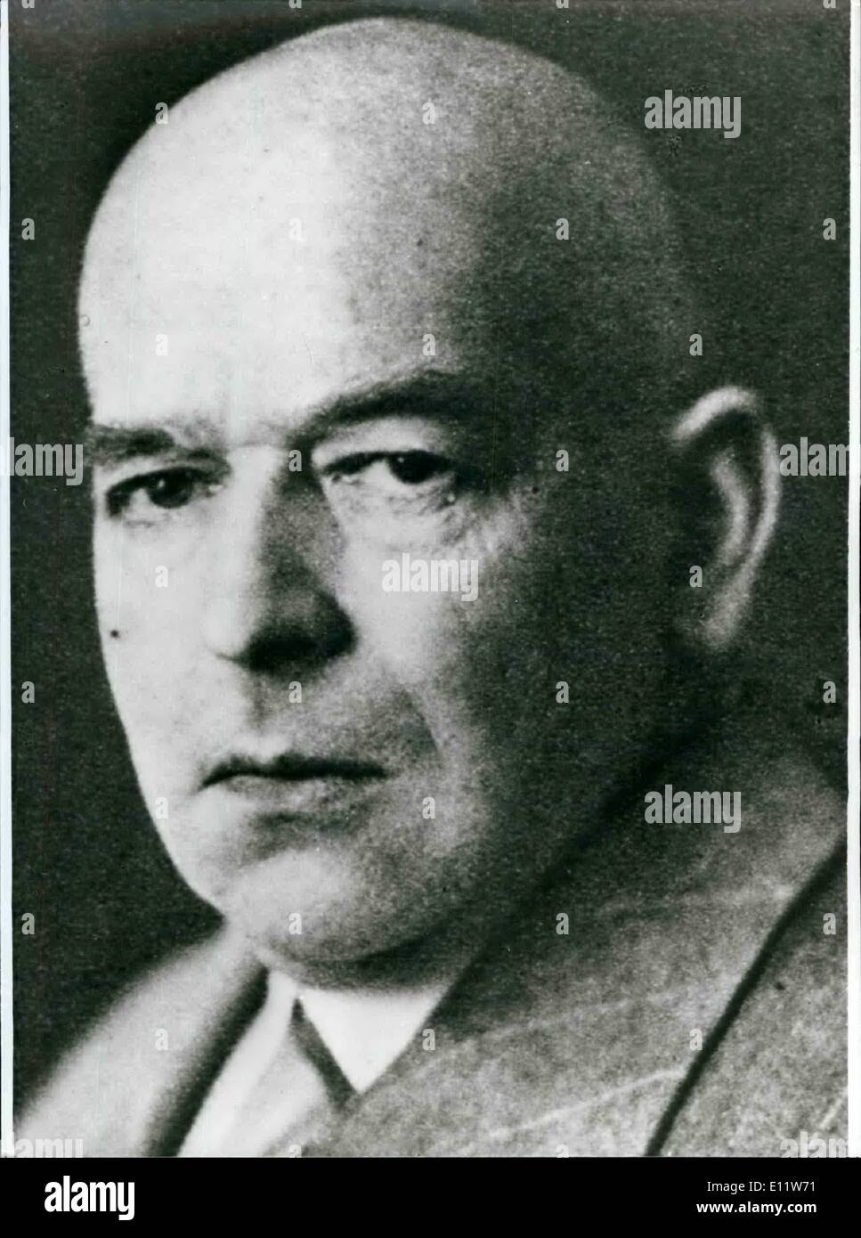 Maggio 05, 1980 - centesimo compleanno di Oswald Spengler: A Maggio 29th, 1886 a Blankenburg/Occidentale-germania il professore di storia e di cultura - filosofo Oswald Spengler (Oswald Spengler, immagine) è nato. ''L'estremità dell'Occidente'' una storia-filosofia, influenzato da Goethe e Nietzsche. In essa egli ha sviluppato la sua teoria, dopo che la storia del mondo fino ad ora è stato un unconnect fianco a fianco di otto indipendente ad alto culture. Il lavoro è culminato nella tesi di laurea, la cultura dell'Occidente ''sono passati oltre è il punto culminante Foto Stock
