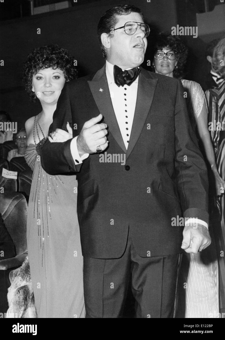 Comico Jerry Lewis al Cannes Film Festival con la moglie Foto Stock