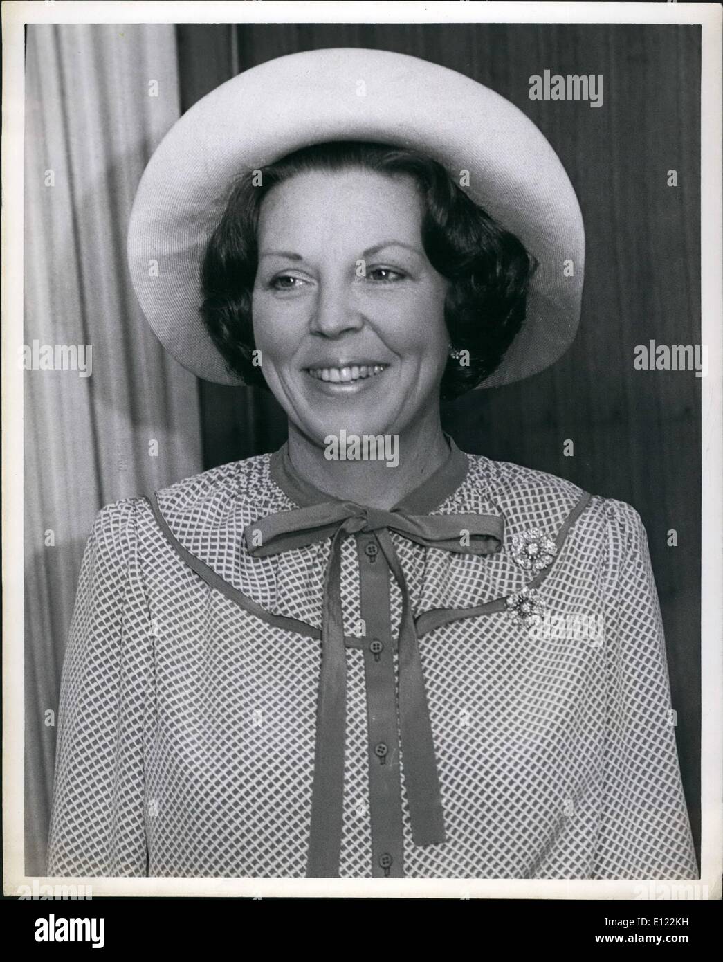 Apr. 04, 1982 - Il 18 aprile - Sua Maestà la Regina Beatrice e Sua Altezza Reale il Principe Claus dei Paesi Bassi ha pagato una visita di Stato in Stati Uniti d'America. La coppia reale dividono il loro tempo tra Washington DC, Philadelphia, Princeton, New Jersey e New York City. La regina Beatrice dei Paesi Bassi durante la sua recente visita di stato. Foto Stock