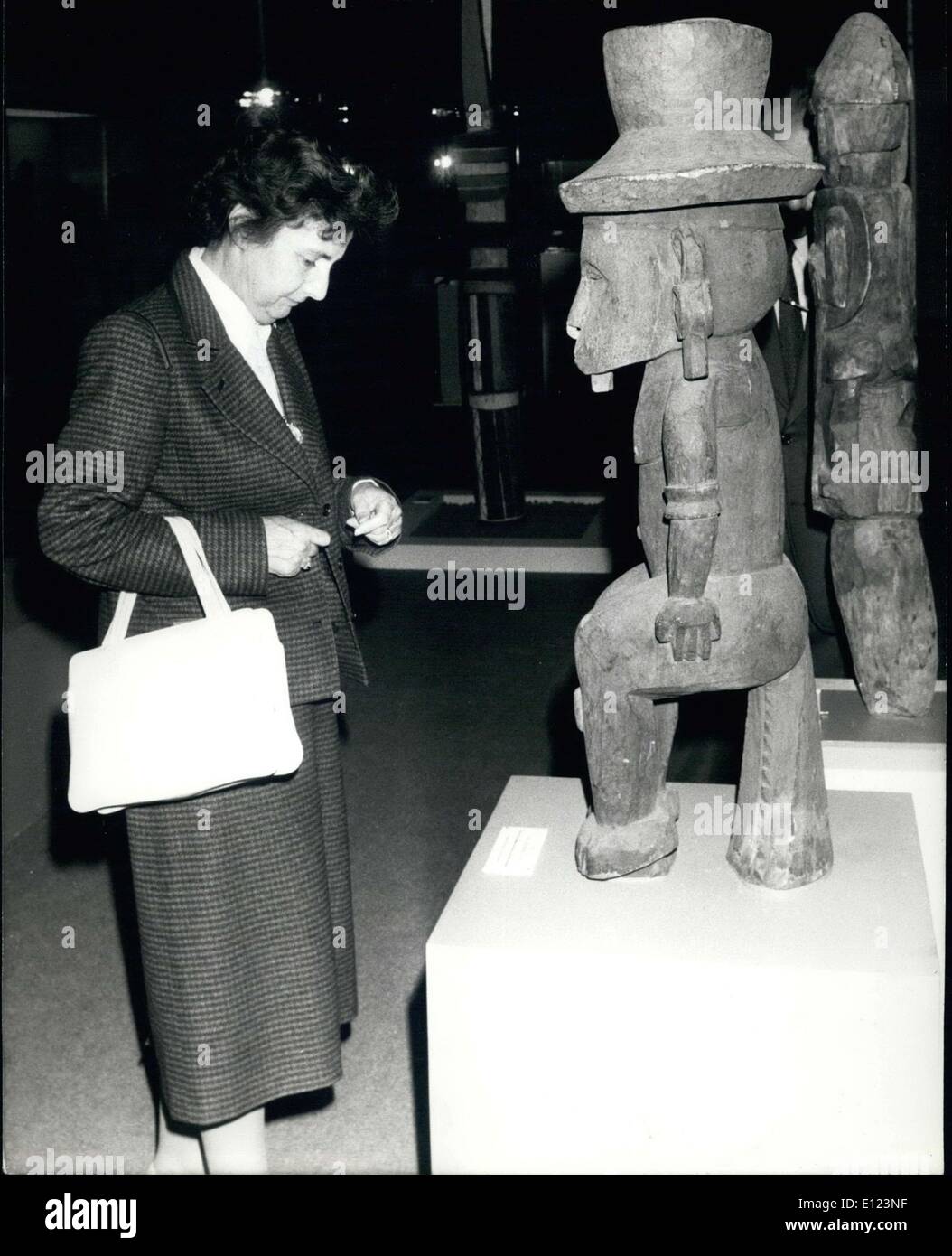Apr. 18, 1985 - Parigi Museo di Arti, Oceania mostrano Foto Stock