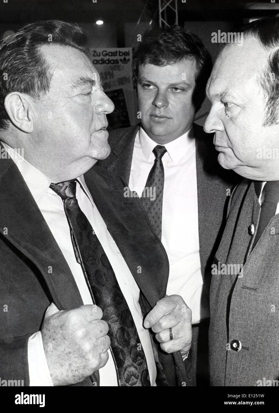 Il ministro presidente Franz Josef Strauss e figlio Foto Stock