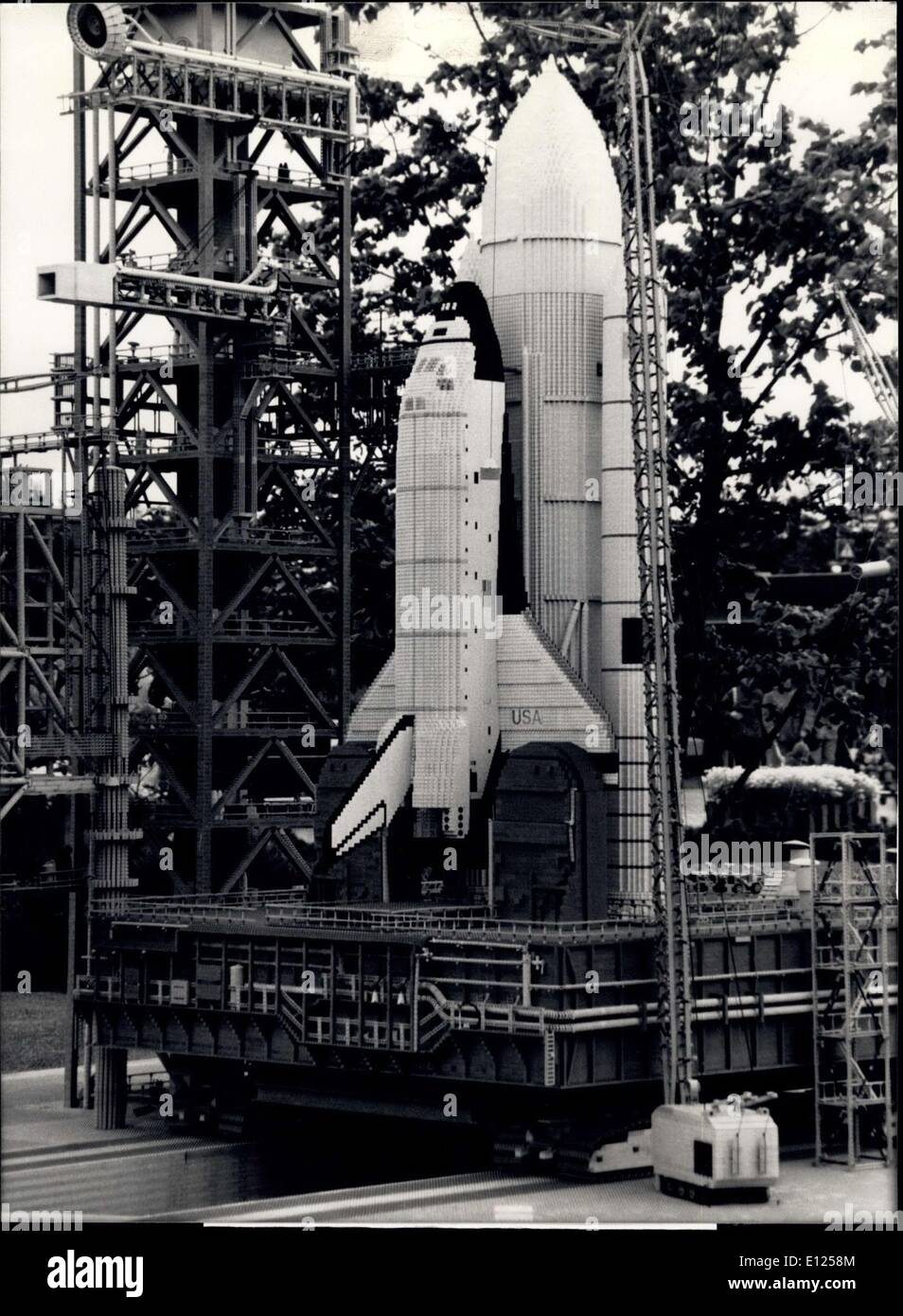 Lug. 05, 1987 - NASA in Danmark?: un modello di un razzo con trampolino di lancio fatta di Lego-pezzi visto al famoso ''Lego-terra'' a Billund (Danmark). Circa 1 milioni di persone hanno visitato la 100 000m2 grande miniatura-giornate mondiali nel 1986 Foto Stock