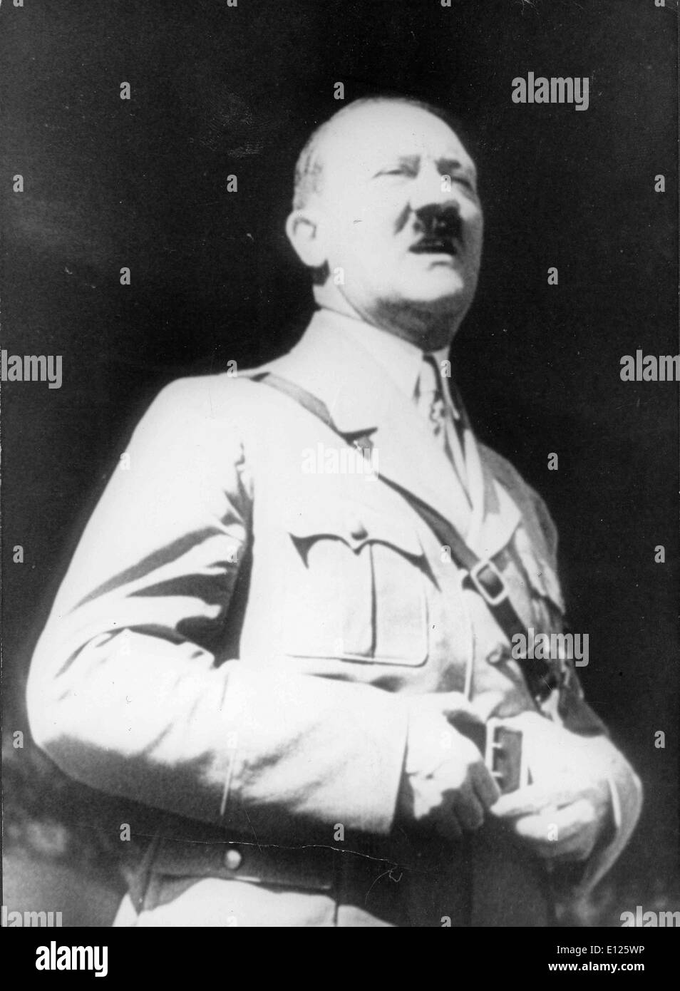 Oct 24, 2005; Berlin, Germania; File foto: Data sconosciuta. ADOLF HITLER dando uno dei suoi discorsi altisonanti. . K Foto Stock