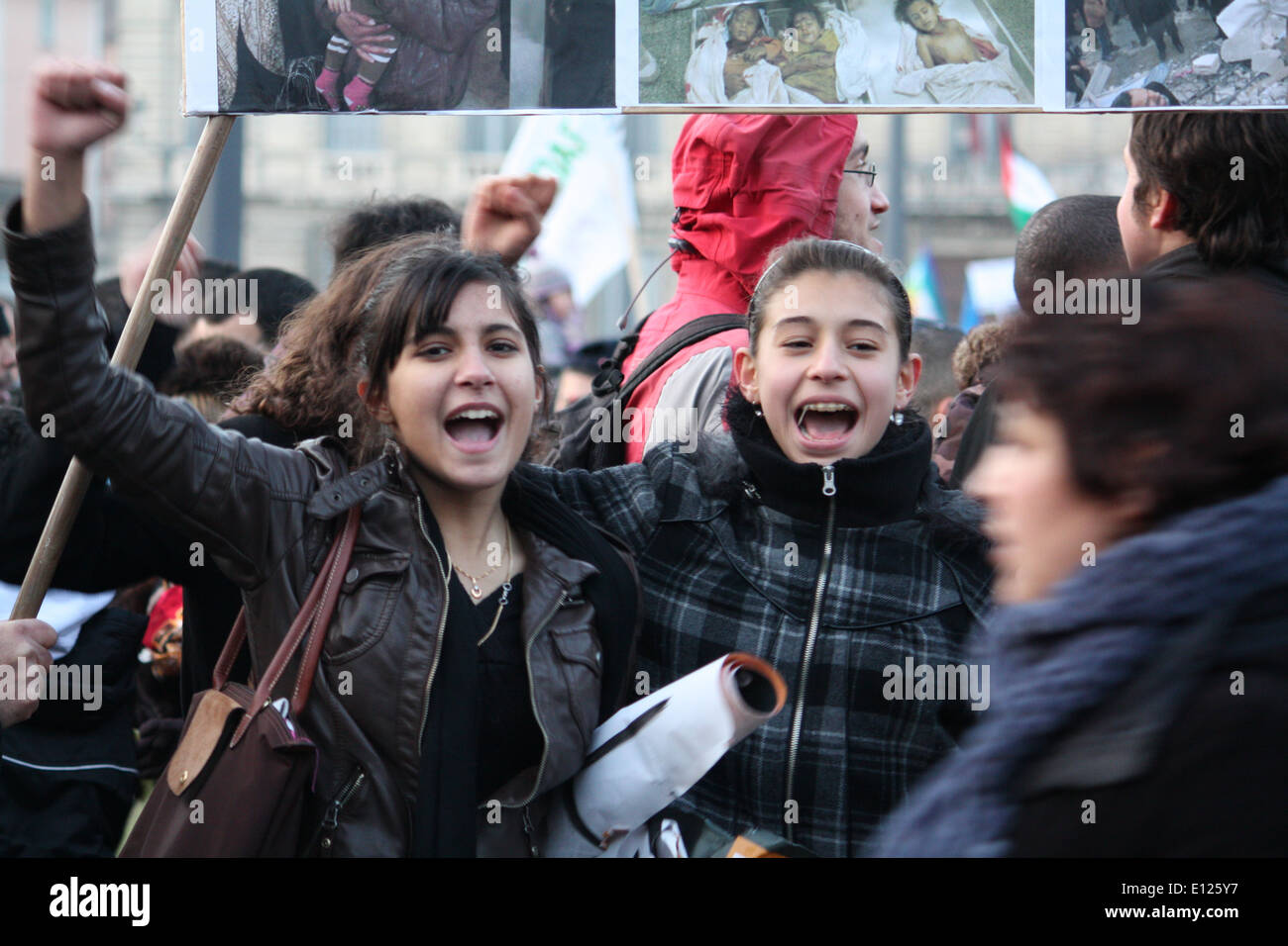 Protesta contro l'occupazione israeliana in Palestina, Grenoble, Isere, Rhône-Alpes, in Francia. Foto Stock