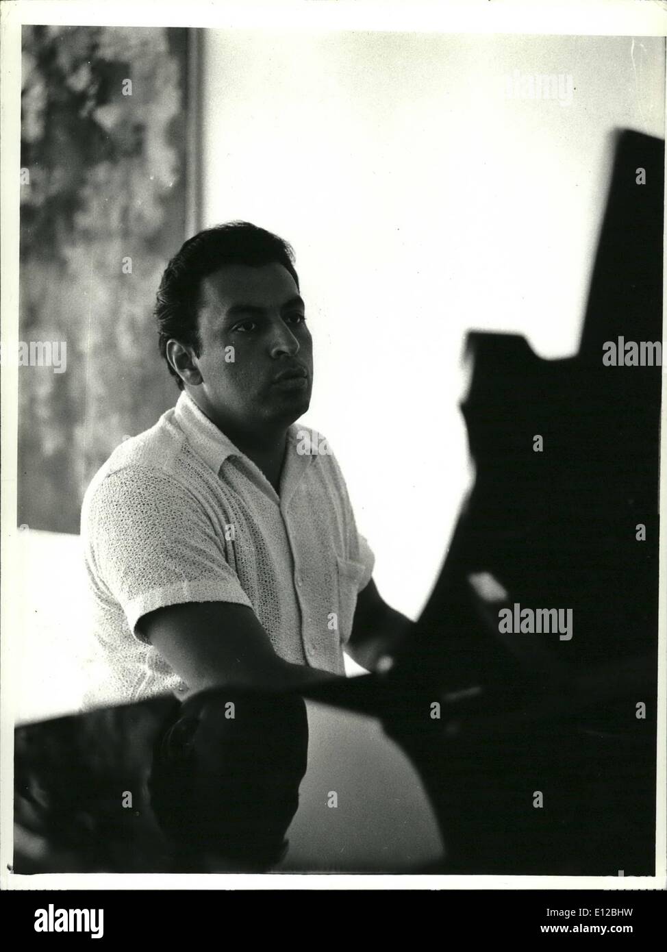 Dic. 09, 2011 - Zubin Mehta suonare il pianoforte. Foto Stock