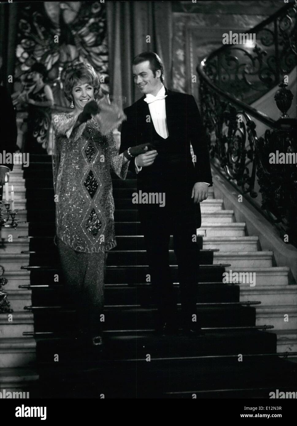 Febbraio 24, 2012 - Danielle Darrieux stelle nel nuovo film Ã¢â'¬â€oe Danielle Darrieux, il famoso francese attrice sen, stelle a Ã¢â'¬ Foto Stock