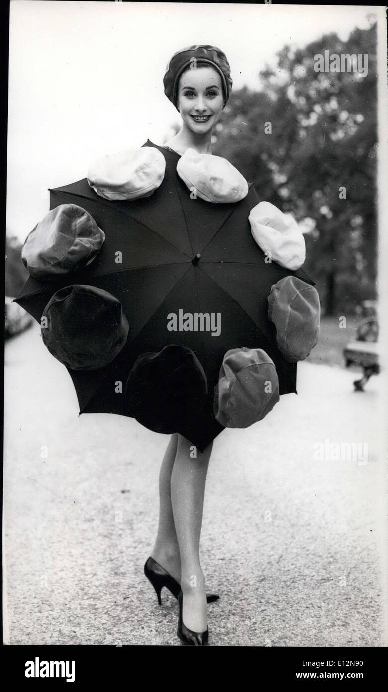 Febbraio 24, 2012 - um: Hat stili - Da Edward Mann: mostra fotografica di Sylvia Collins visualizza una collezione di nove Automa berretti - in Foto Stock