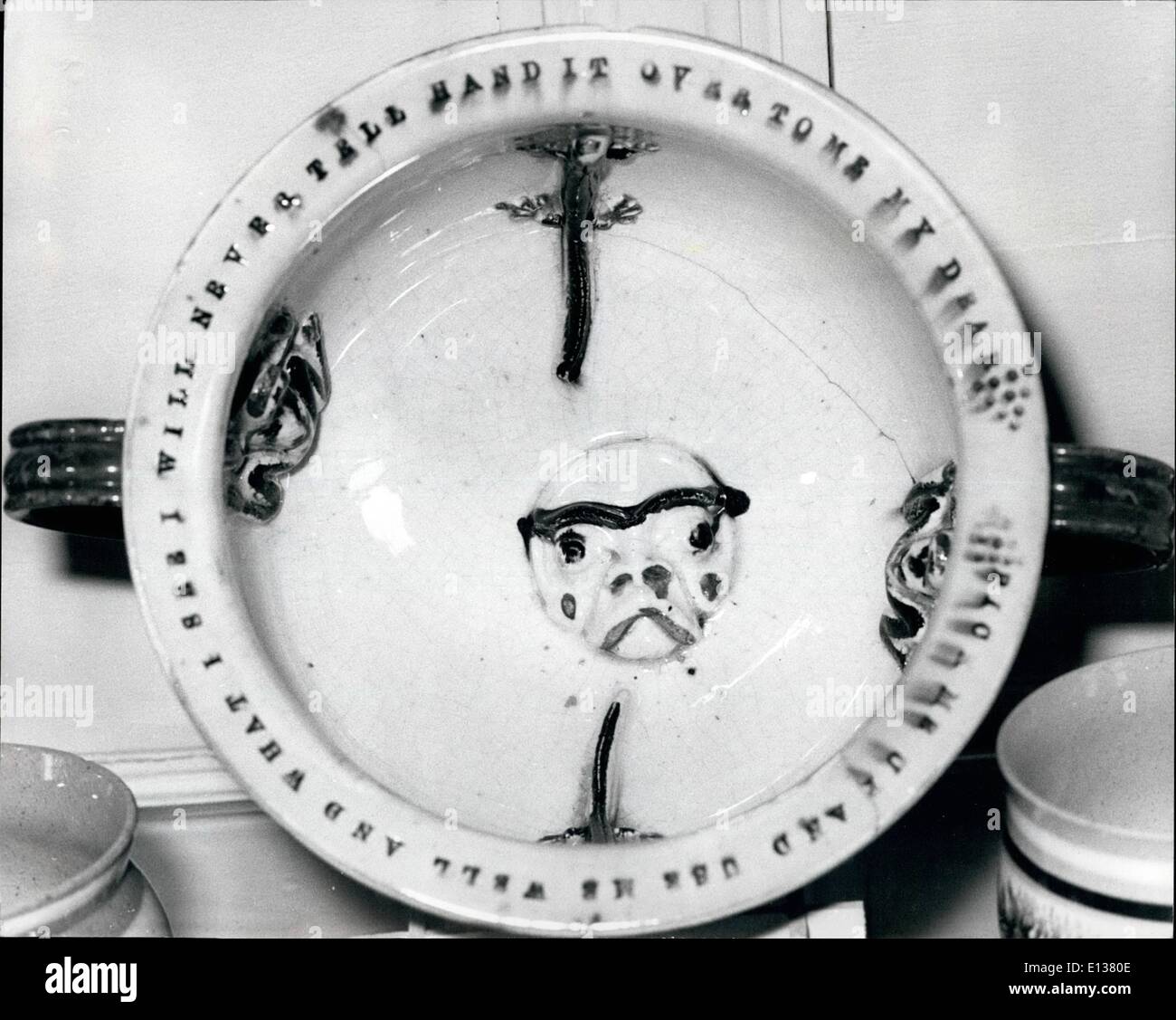 Febbraio 29, 2012 - Immagine mostra uno della collezione di vasi. Foto Stock