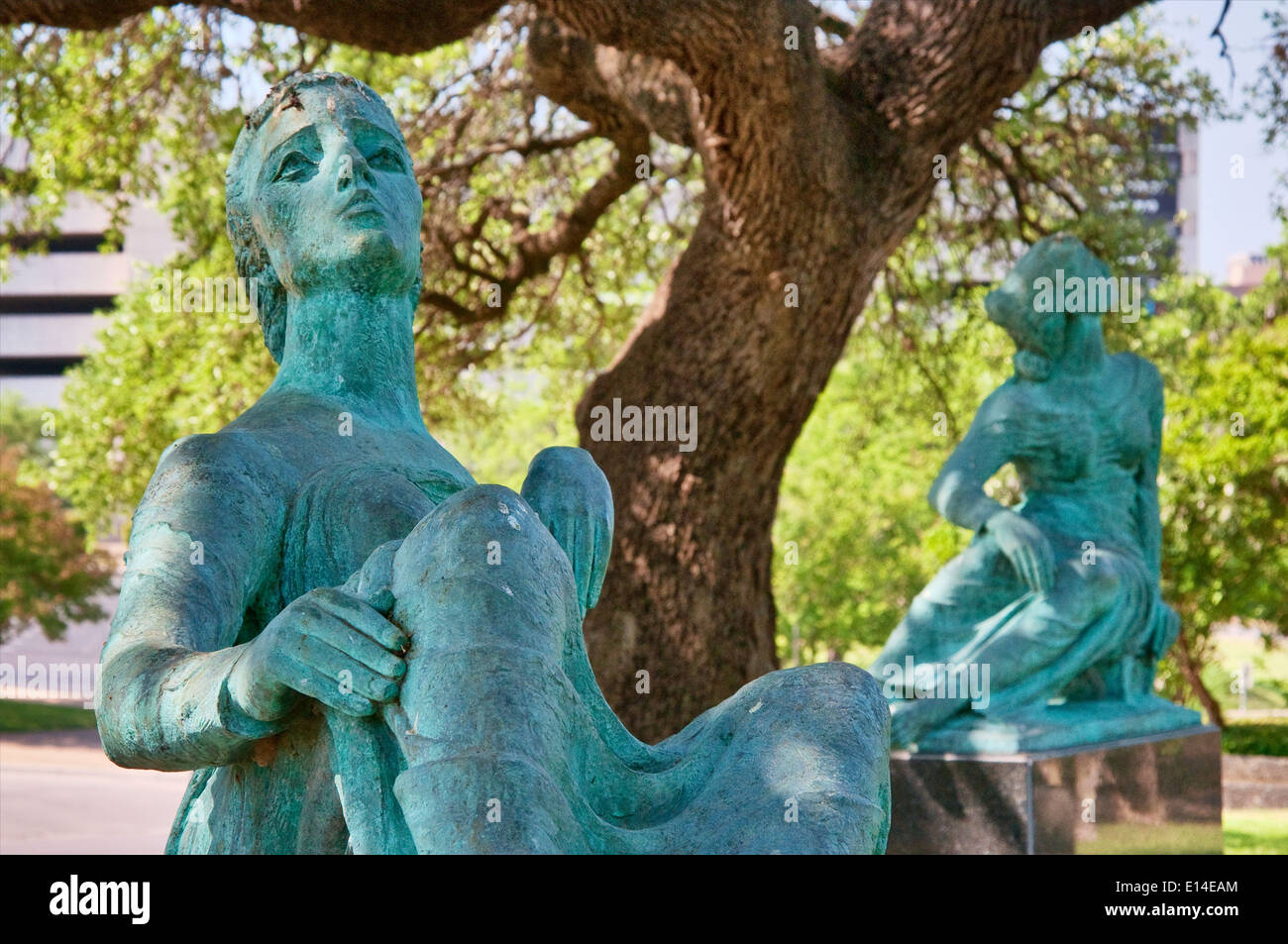 Tre Muse sculture di Charles Umlauf a Centennial Park presso la University of Texas di Austin, Texas, Stati Uniti d'America Foto Stock