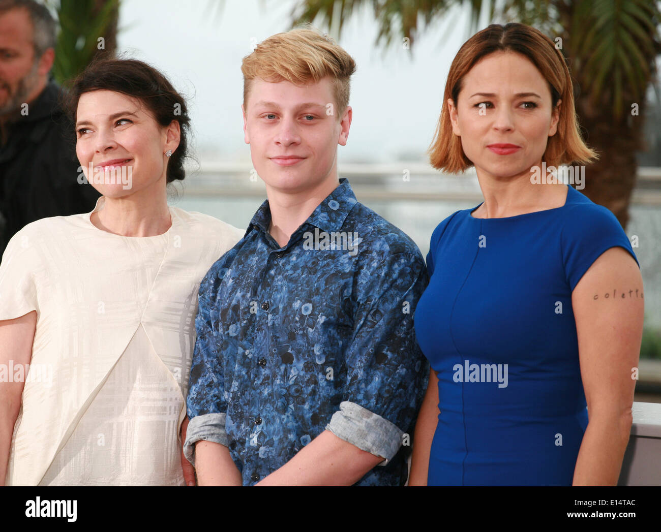 Cannes, Francia. 22 Maggio, 2014. Anne Dorval, Antoine-Olivier Pilon e Suzanne Clément presso la foto chiamata per il film Mamma al 67th Cannes Film Festival, giovedì 22 maggio 2014, Cannes, Francia. Credito: Doreen Kennedy/Alamy Live News Foto Stock