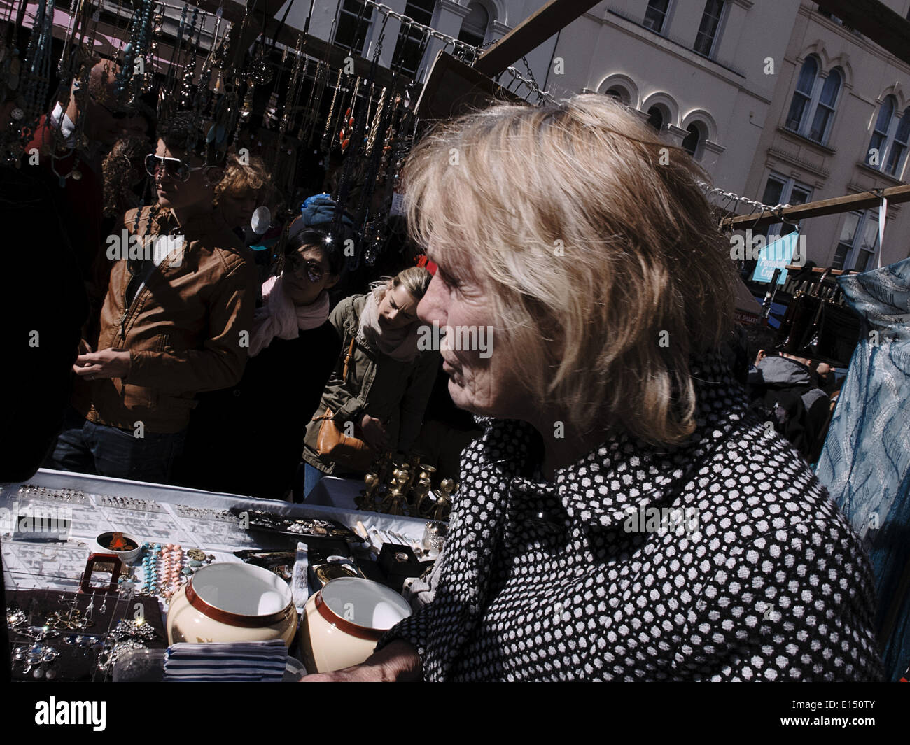 Londra, Regno Unito. Xix Apr, 2014. In Notting Hill market © Giannis Papanikos/NurPhoto/ZUMAPRESS.com/Alamy Live News Foto Stock