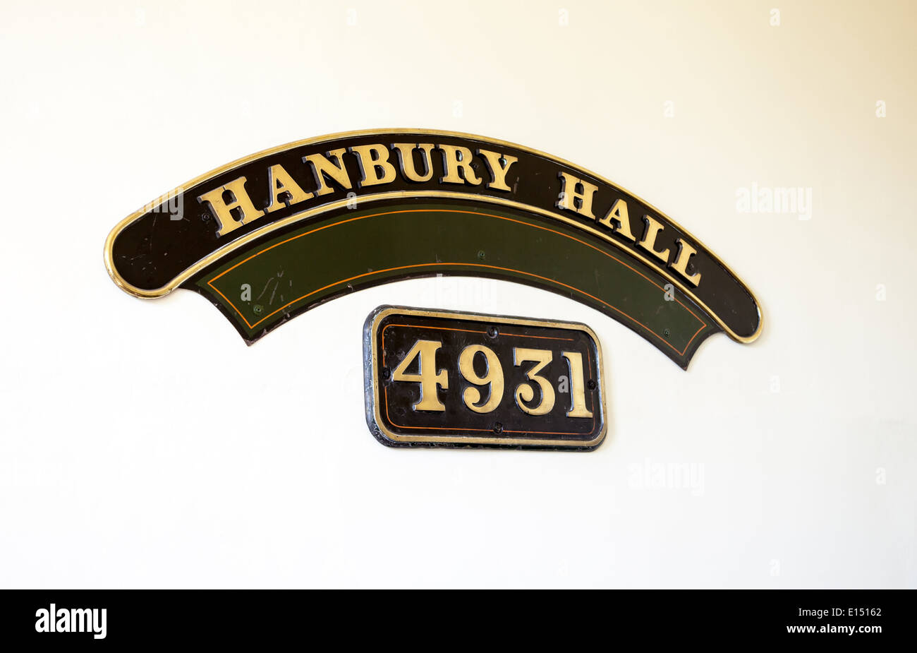 La targhetta di fabbrica off una grande sala occidentale locomotiva classe denominata Hanbury Hall a Hanbury Hall Worcestershire Inghilterra REGNO UNITO Foto Stock